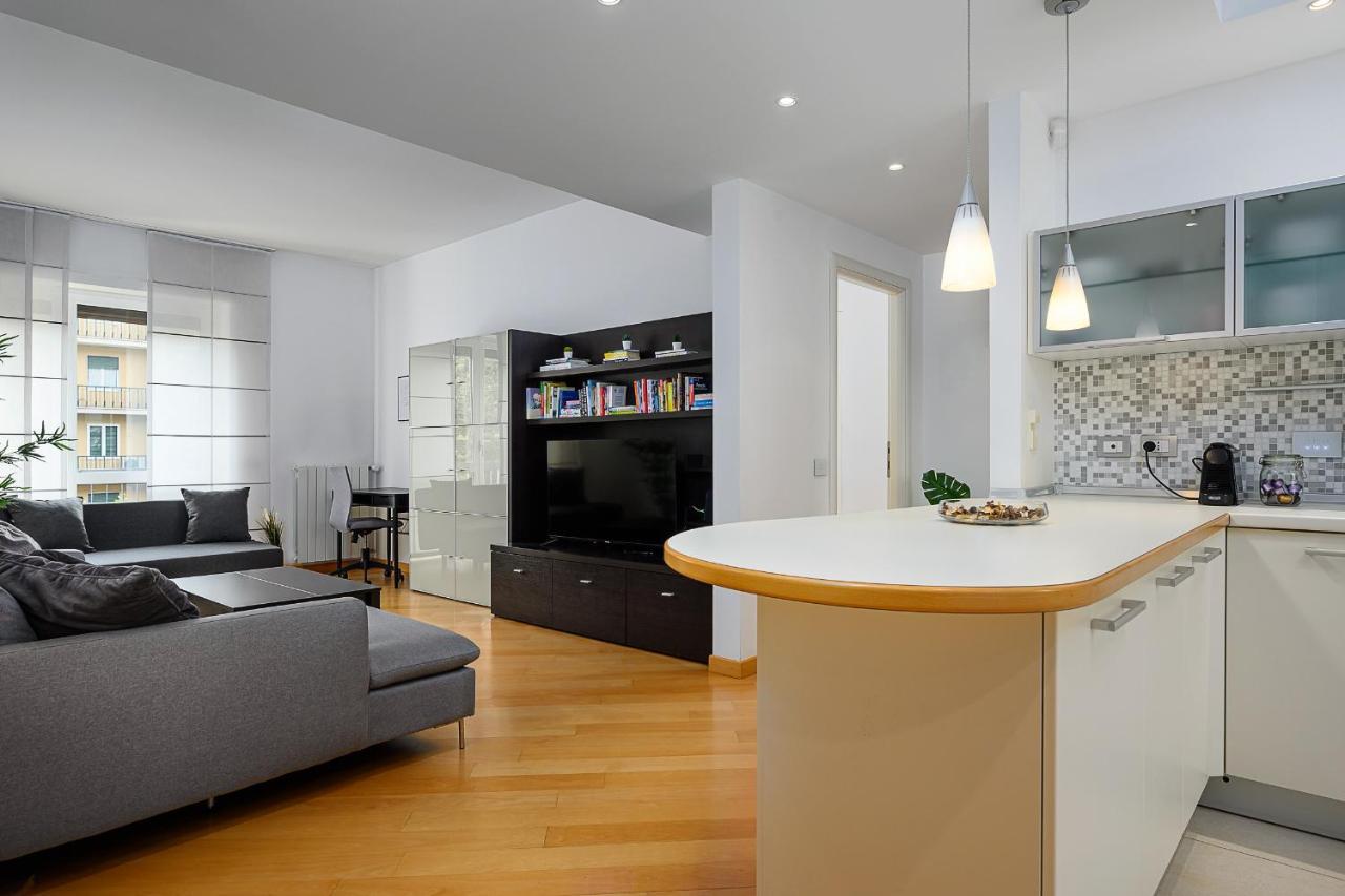 Stylish Condo Garibaldi Sempione 85M2 - Self Check-In Milano Exteriör bild